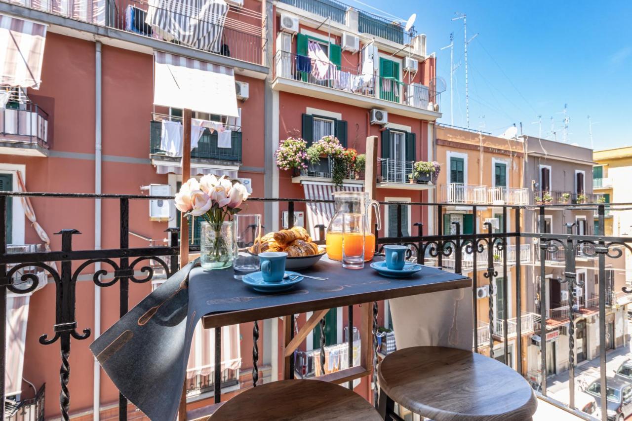 San Nicola Apartments By Rentbeat Бари Екстериор снимка