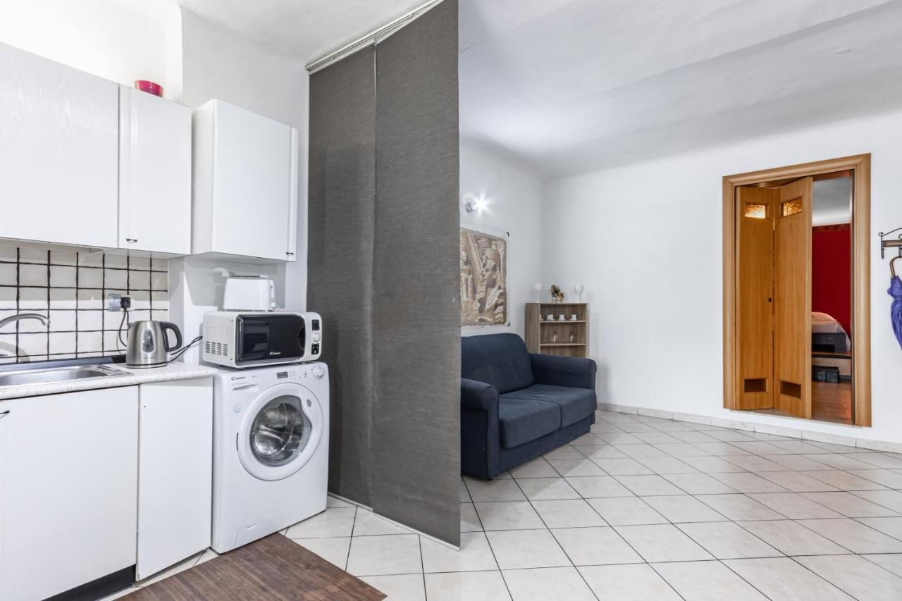 San Nicola Apartments By Rentbeat Бари Екстериор снимка